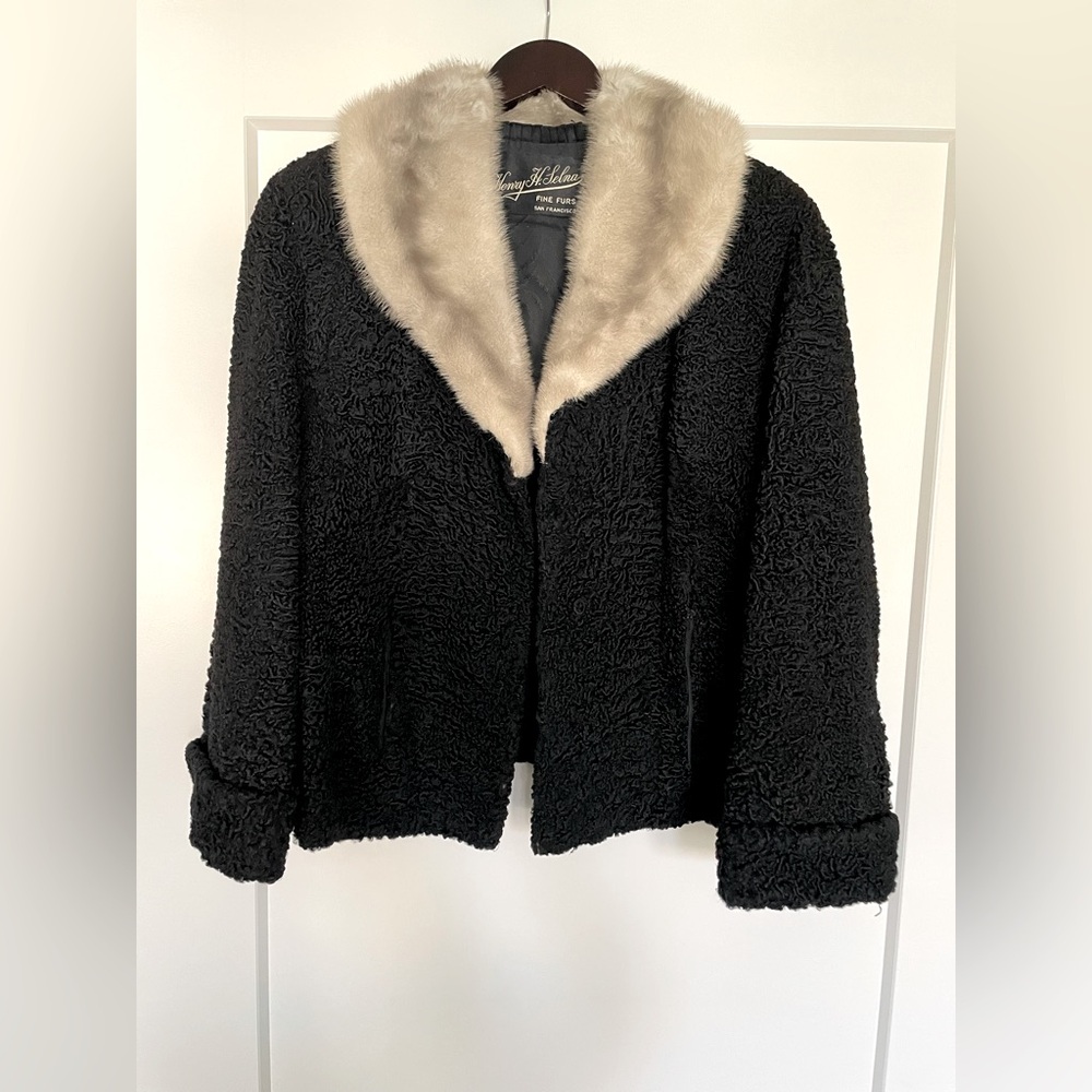 Vintage fur collar black boucle jacket